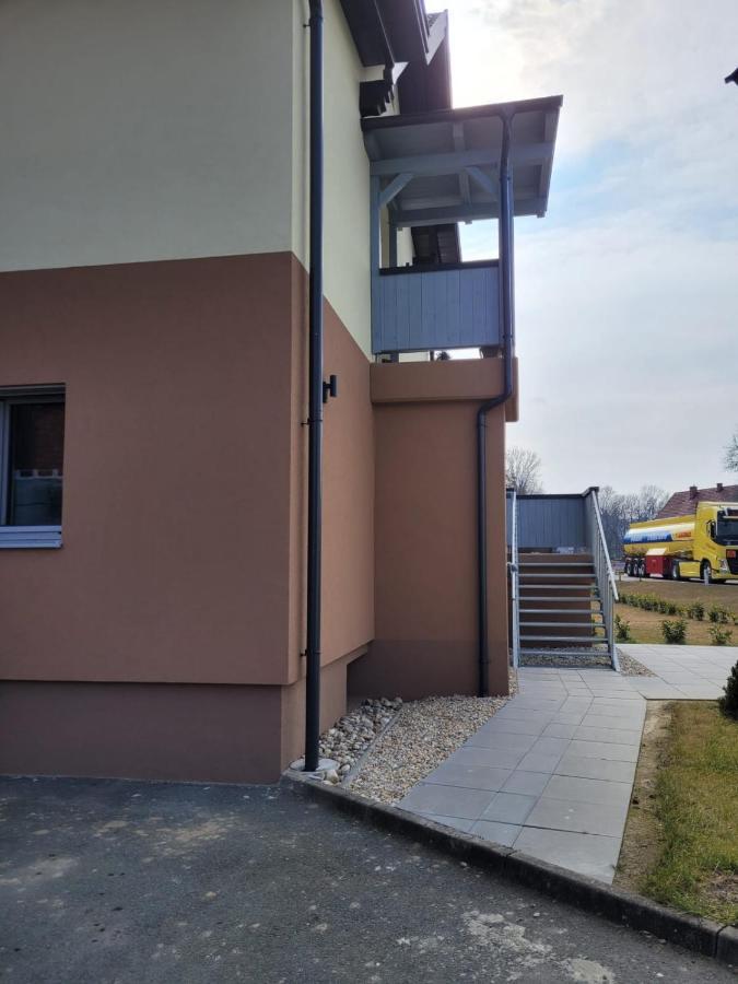 Ferienwohnung Stoisser موريك المظهر الخارجي الصورة
