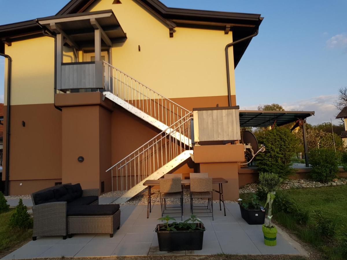 Ferienwohnung Stoisser موريك المظهر الخارجي الصورة